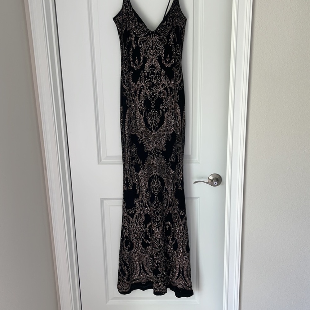 20’s looking Prom Dress with Retro Sparkle Design.